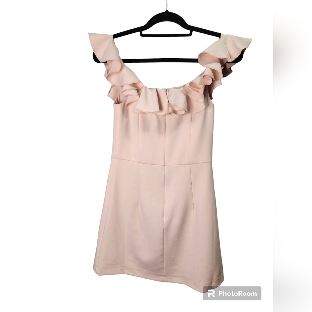 NWT French Connection Whisper Light Off the Shoulder Ruffle Pink Mini Dress 6 - Picture 4 of 7